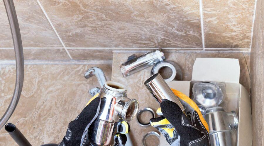 Expert Emergency Roof Repairs services in Versailles, MO